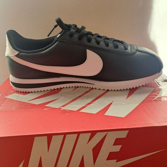 NEW Nike Cortez Basic Black White Shoes DM4044-001 Men\'s Size 11.5 main image 8